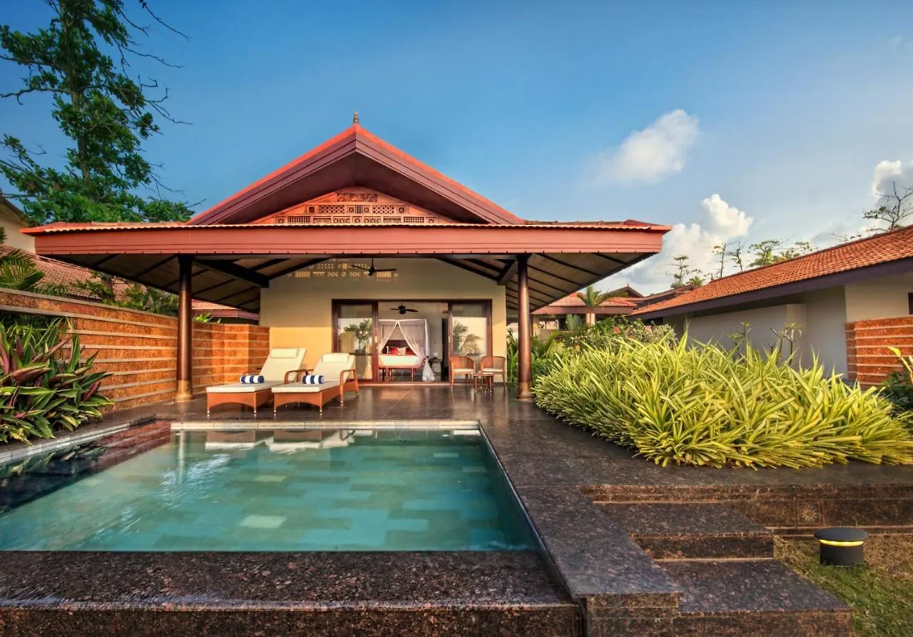 Niraamaya Wellness Retreats Backwaters And Beyond Kumarakom Resort