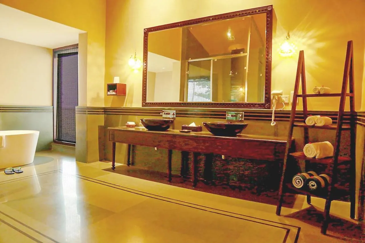 Niraamaya Wellness Retreats Backwaters And Beyond Kumarakom Resort