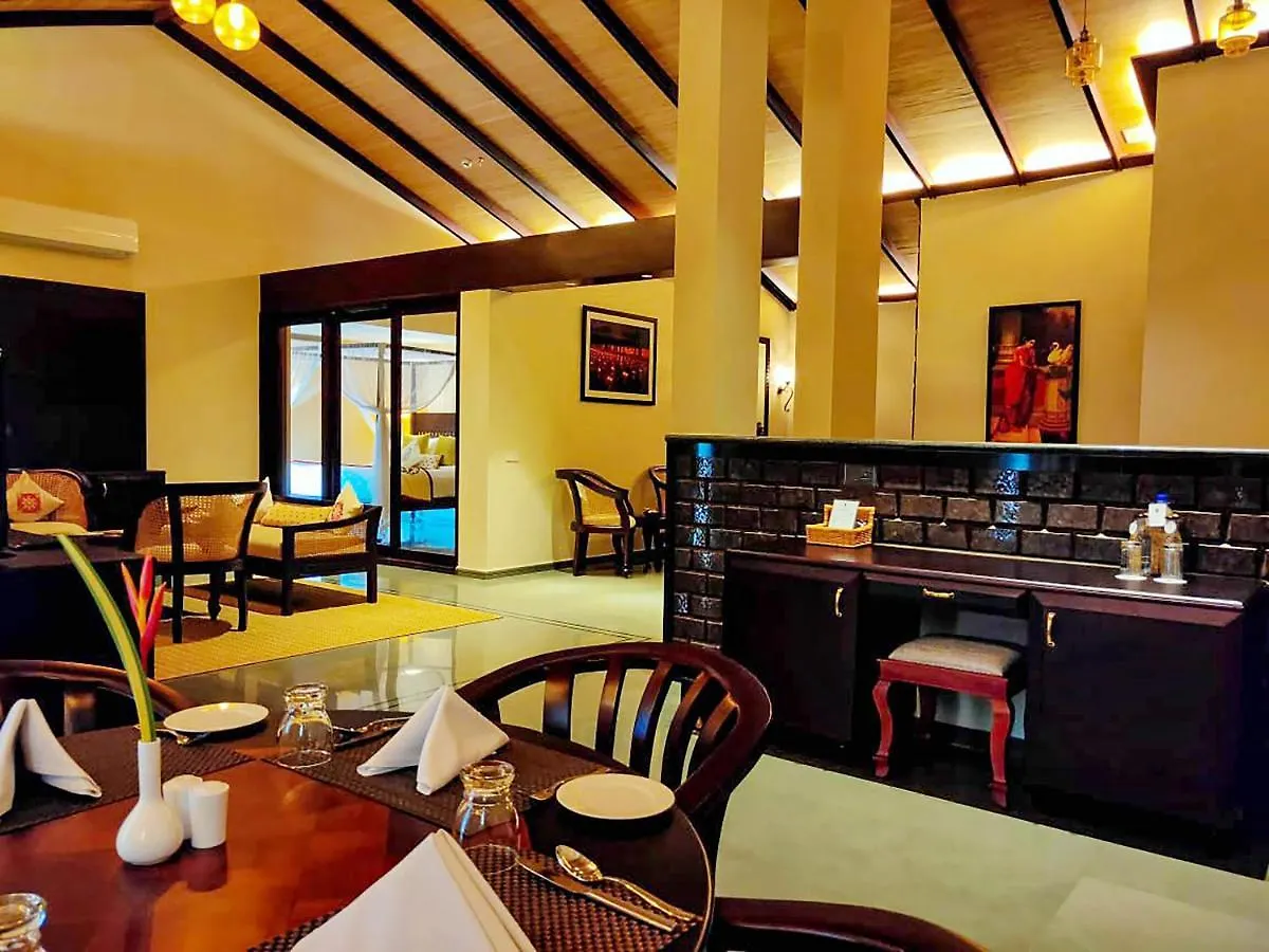 Niraamaya Wellness Retreats Backwaters And Beyond Kumarakom 5*,