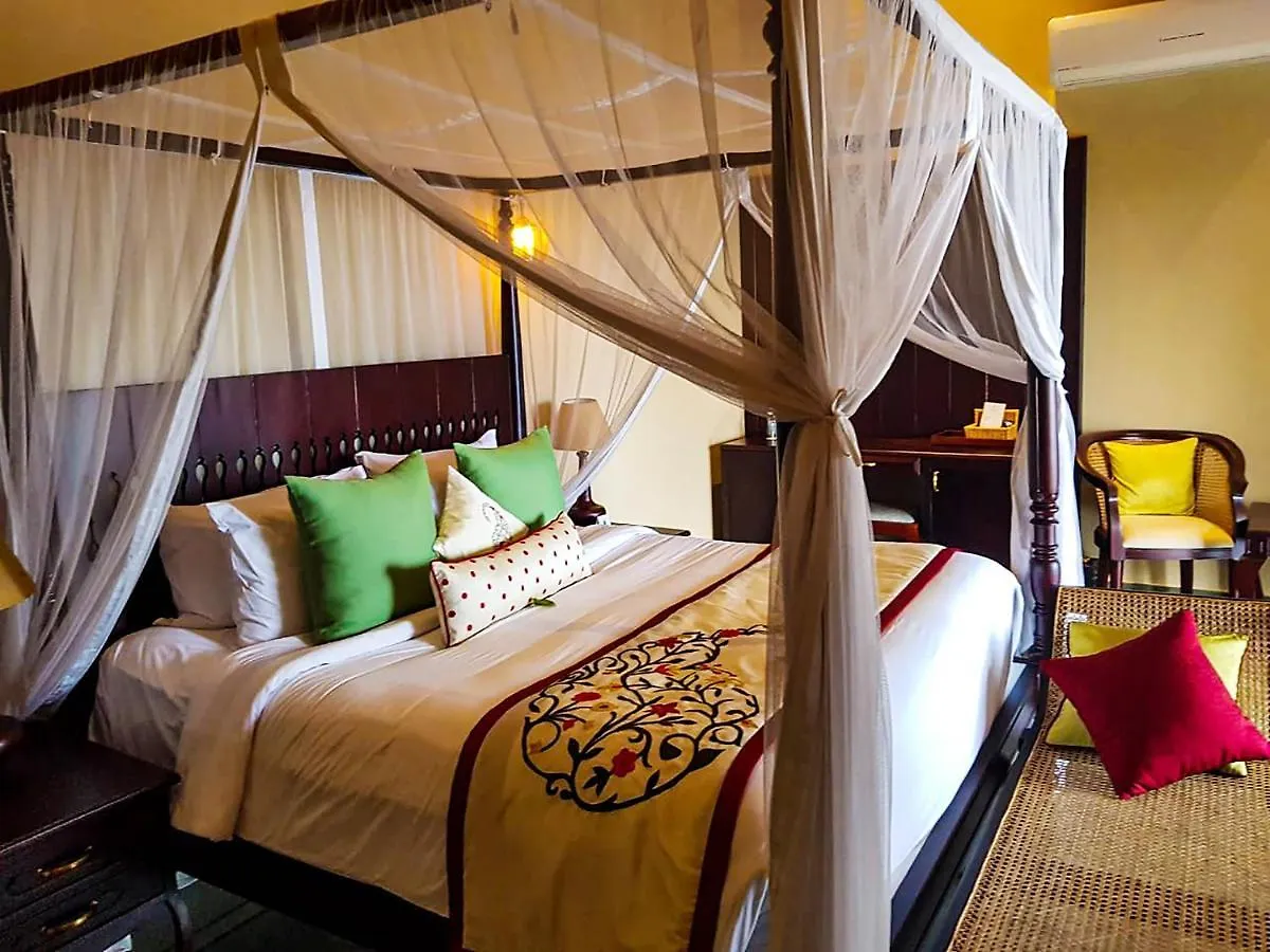 Niraamaya Wellness Retreats Backwaters And Beyond Kumarakom Resort